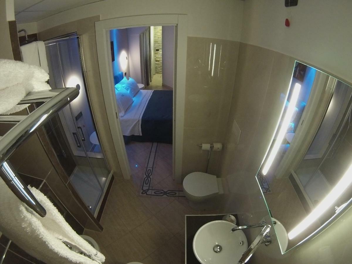 Sonevi Rooms نابولي المظهر الخارجي الصورة