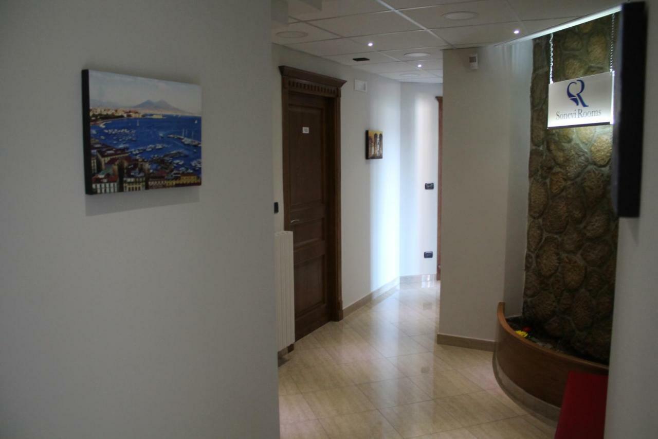 Sonevi Rooms نابولي المظهر الخارجي الصورة