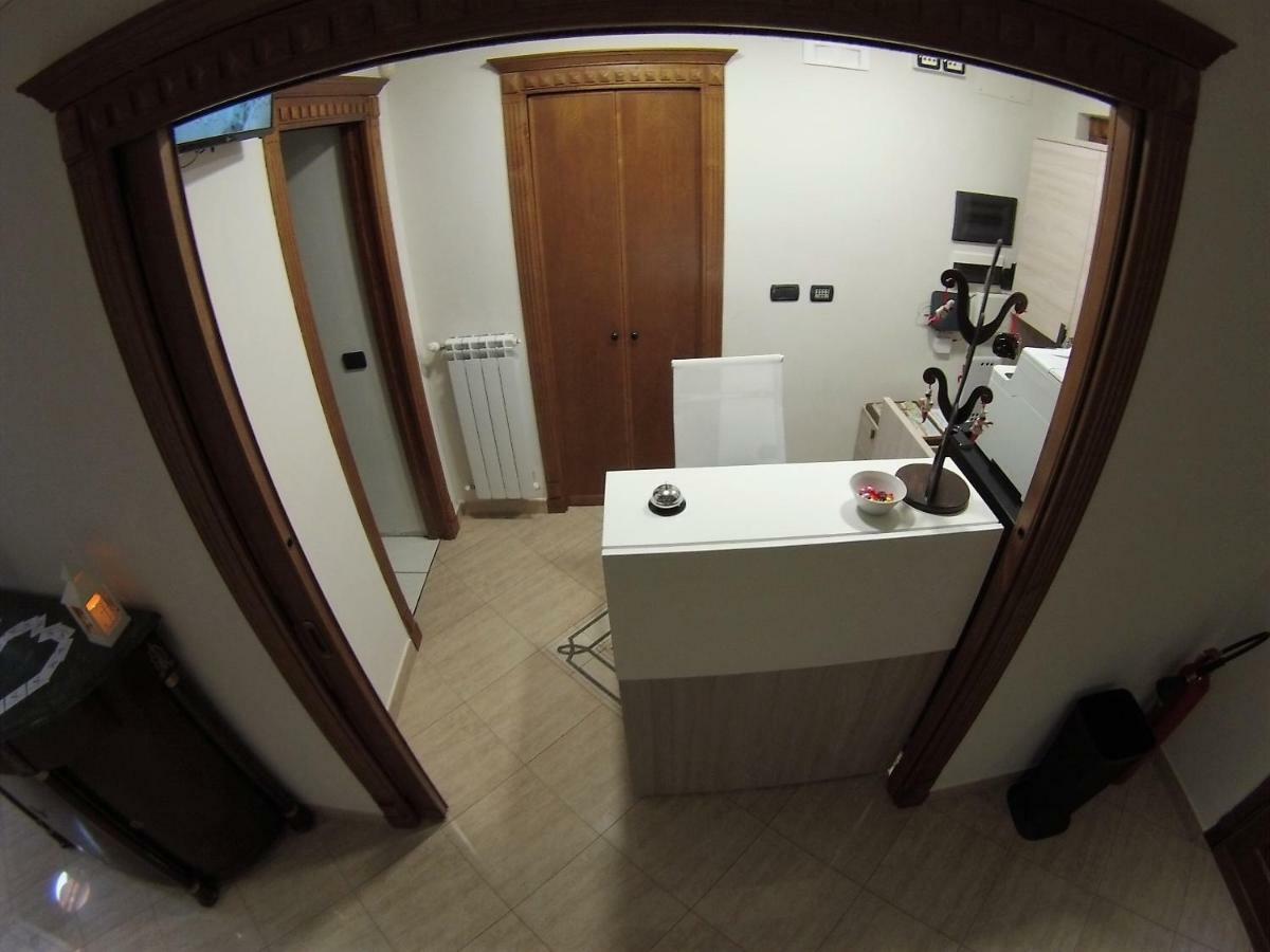 Sonevi Rooms نابولي المظهر الخارجي الصورة